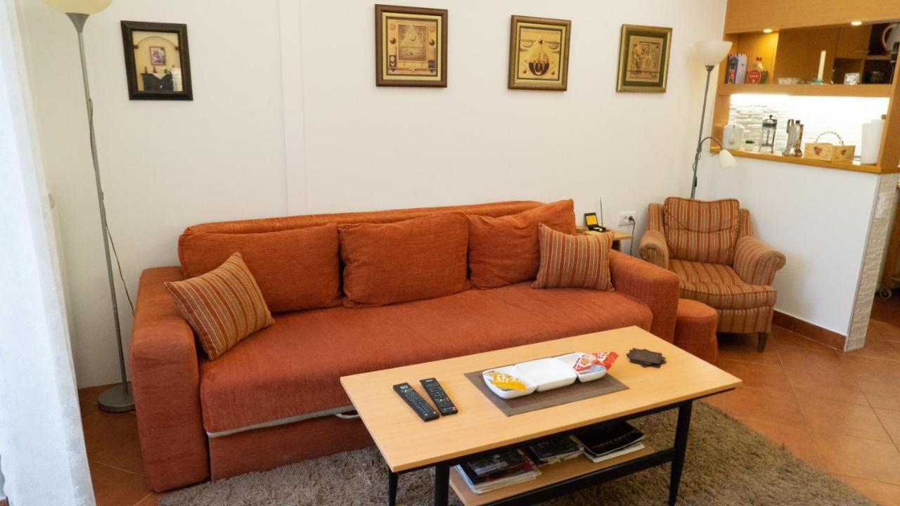 Apartment Akacija Gardens Beograd Ngoại thất bức ảnh