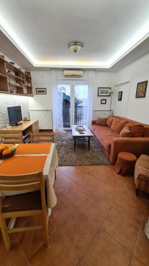 Apartment Akacija Gardens Beograd Ngoại thất bức ảnh