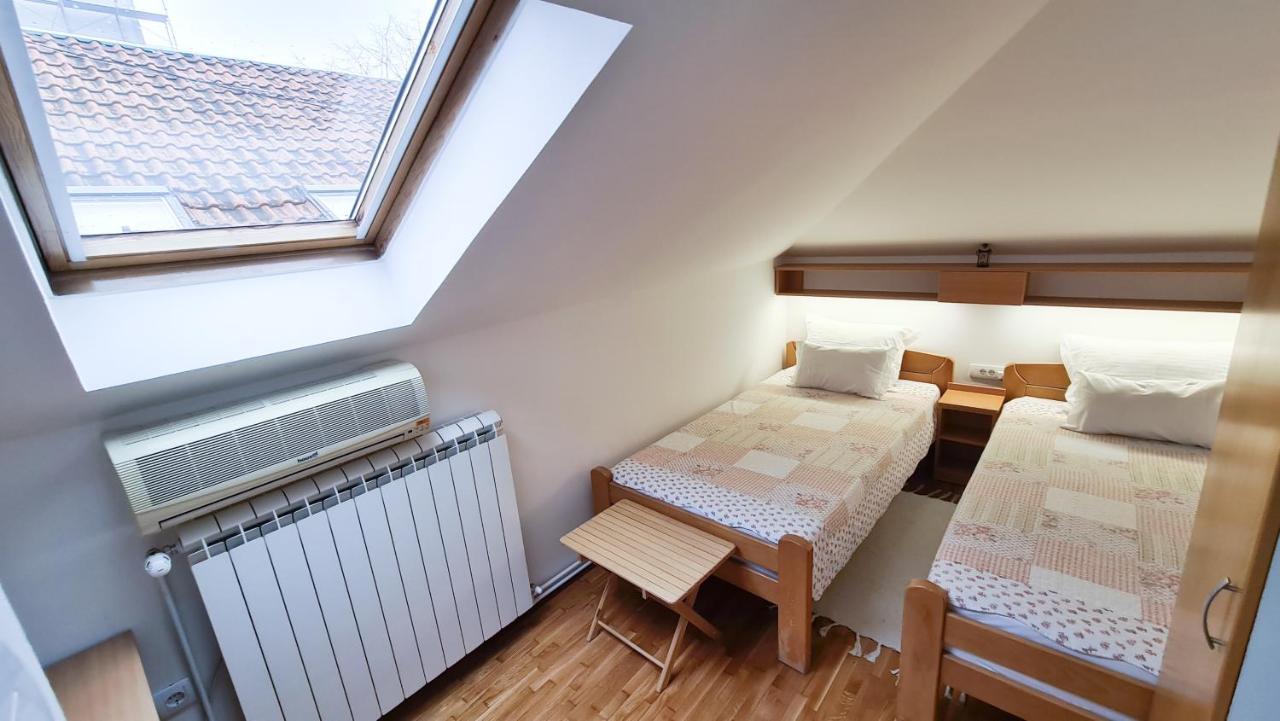 Apartment Akacija Gardens Beograd Ngoại thất bức ảnh