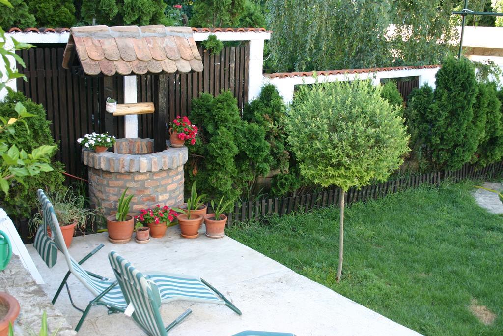 Apartment Akacija Gardens Beograd Ngoại thất bức ảnh